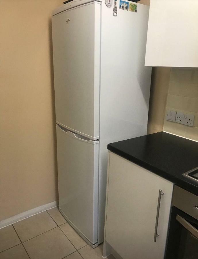 Cozy Apartment In Stratford From 18 Minutes To Central London Exterior photo